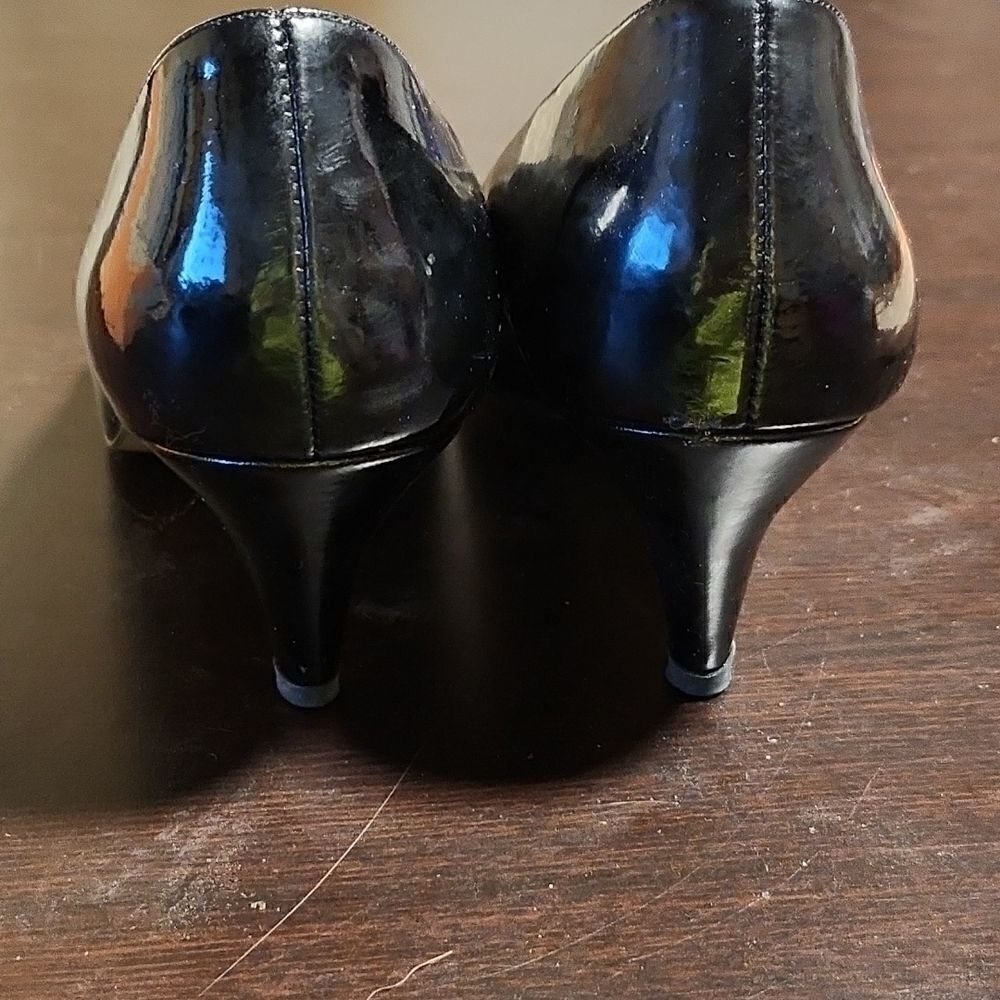 Life Strides black heels - Picture 4 of 6